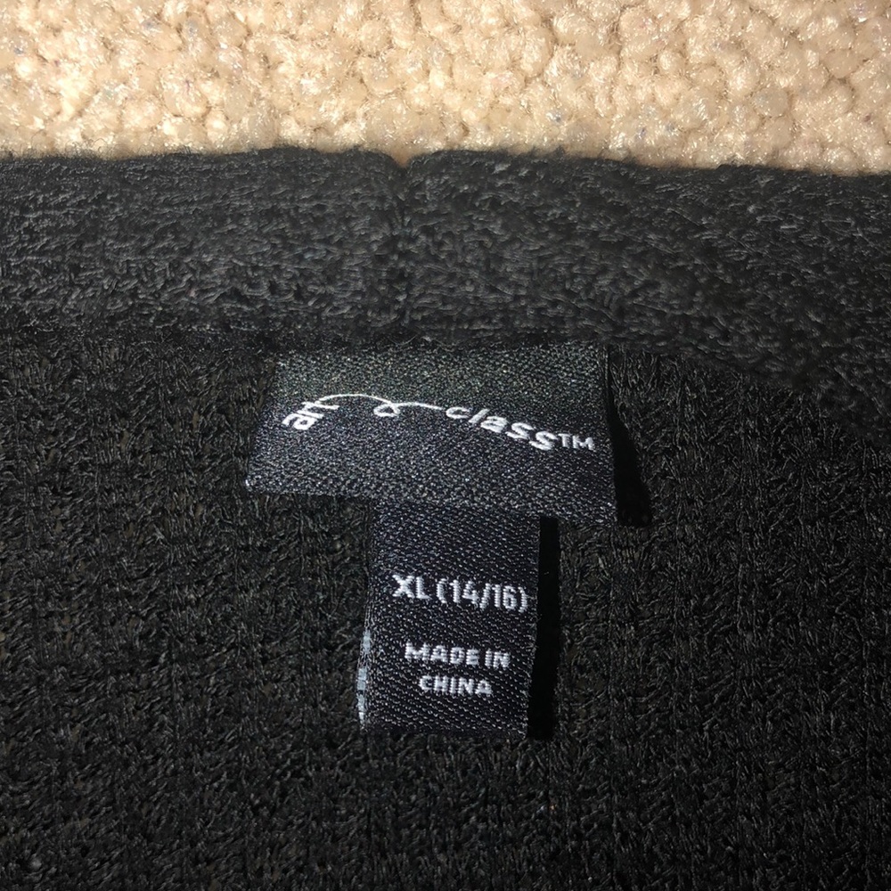 Cardigan - Picture 2 of 3
